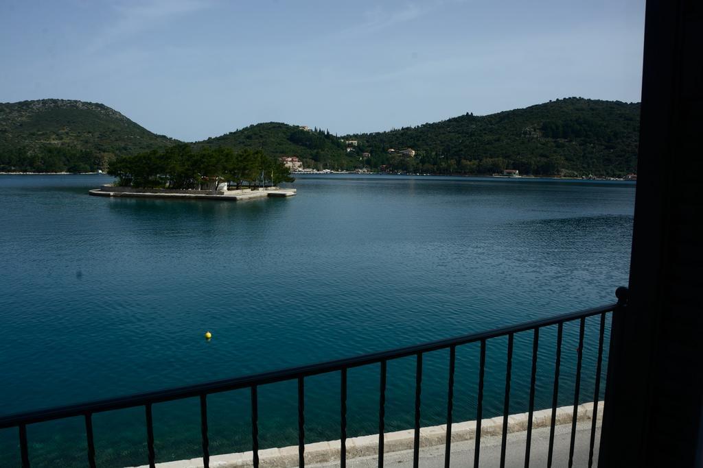 Lazaretto Palace Βαθύ Εξωτερικό φωτογραφία